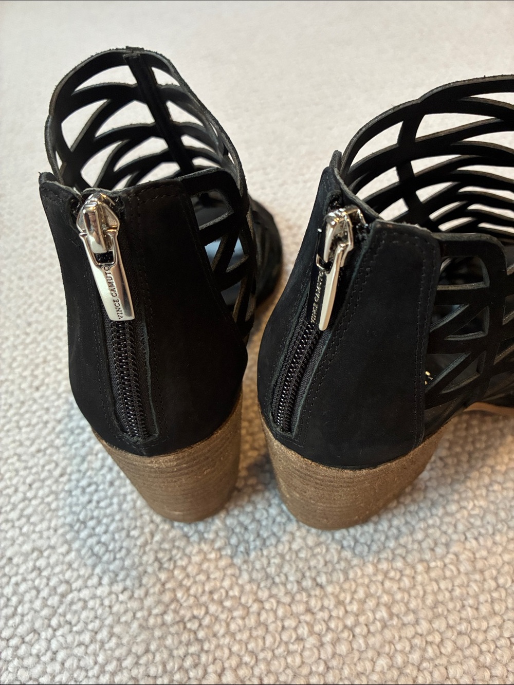 Vince Camuto Black Kevston Block Heel Sandal, Size 7.5, Never Worn - Picture 6 of 6